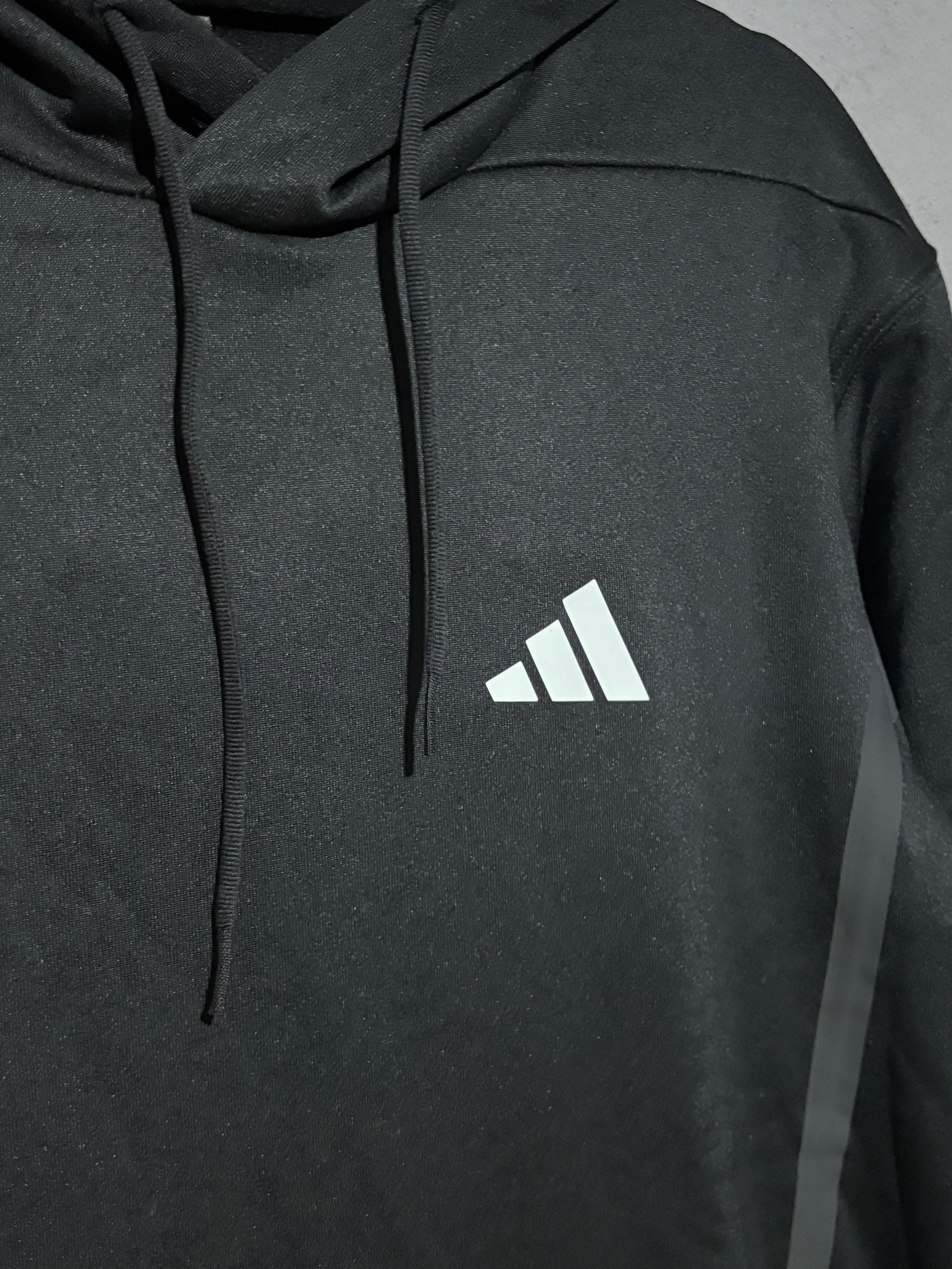 *VENDIDO* Sudadera Adidas Deportiva