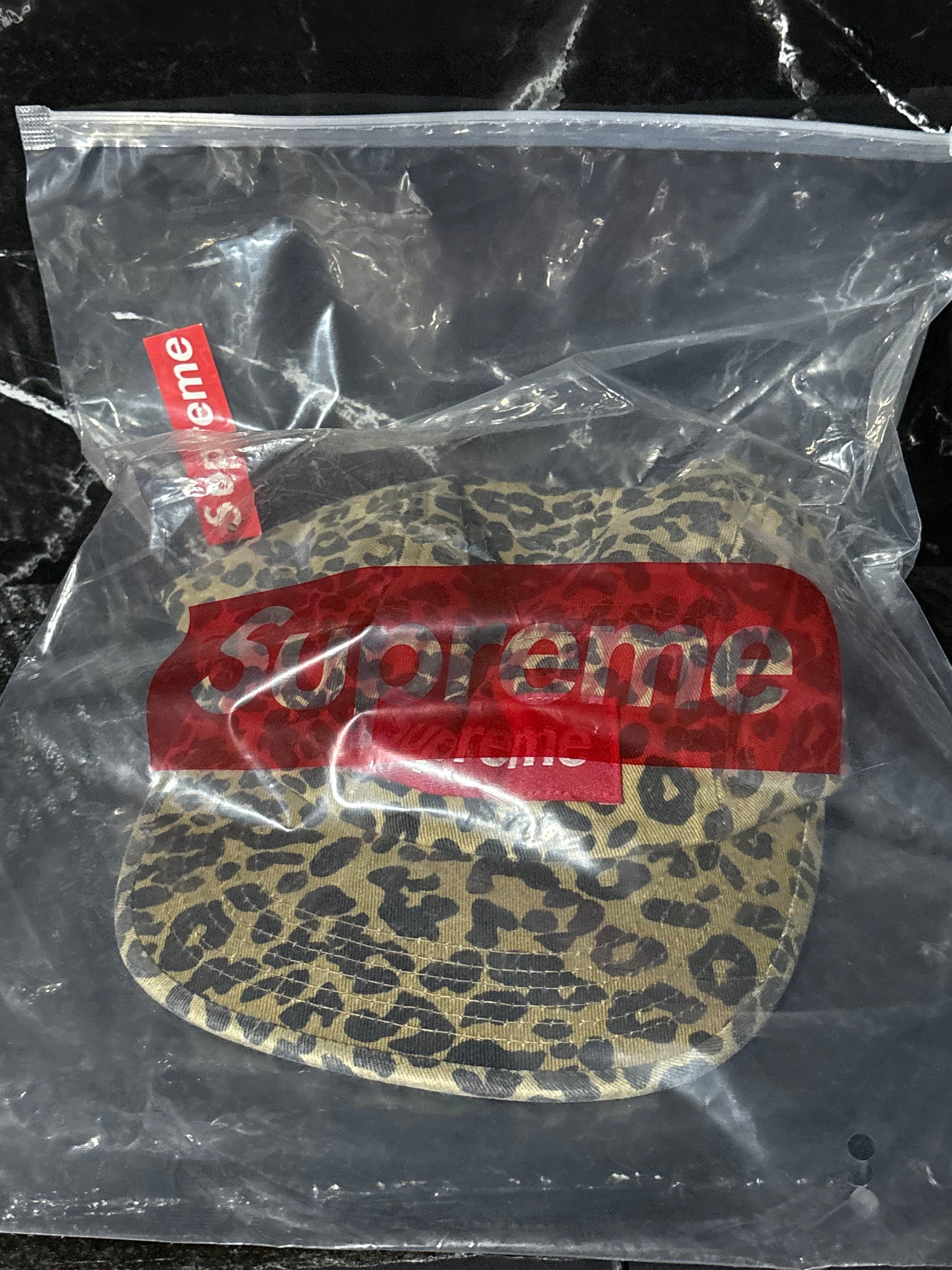 **AGOTADO** Gorra Supreme Washed Chino Twill Camp