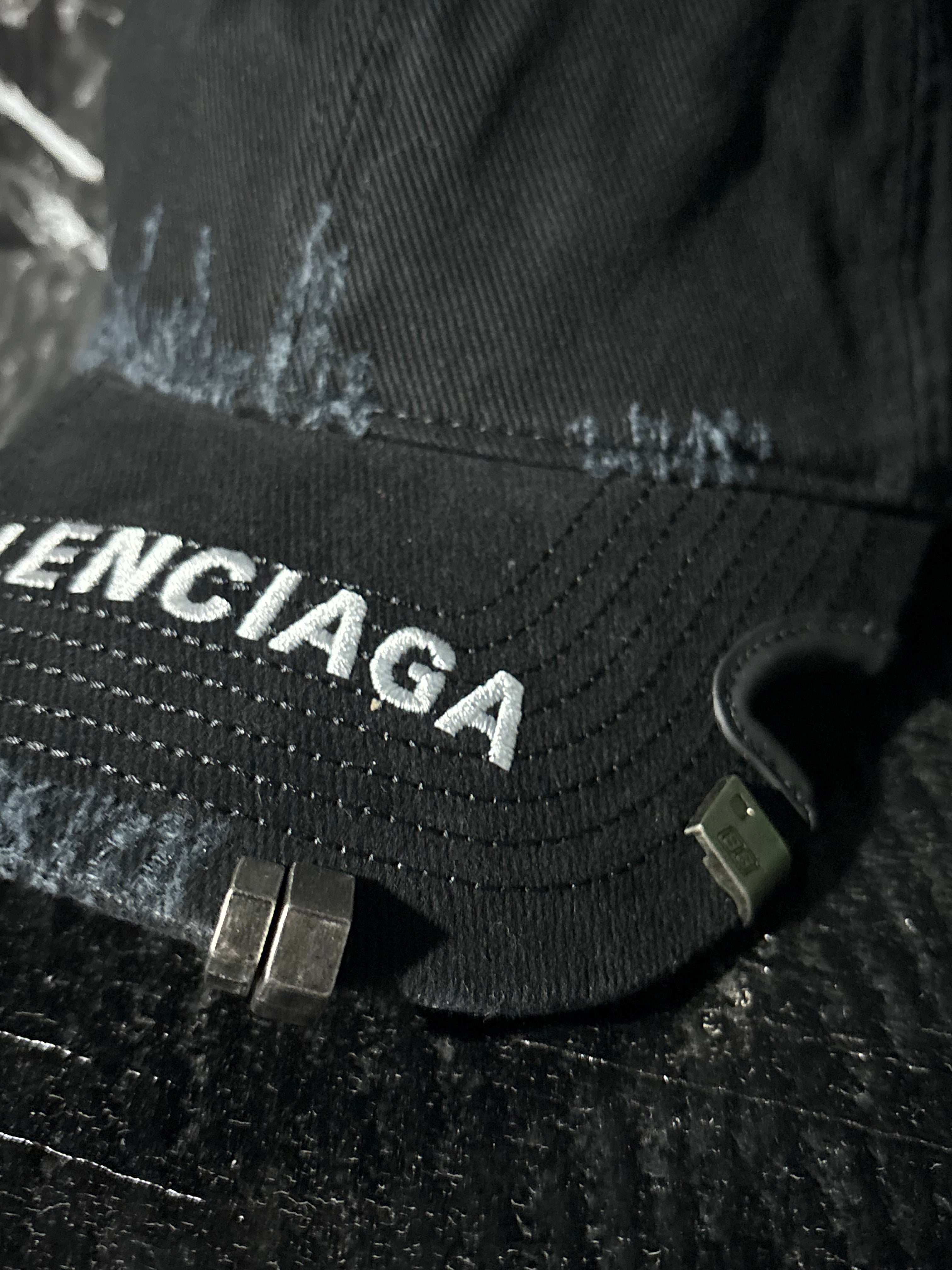 Gorra Balenciaga