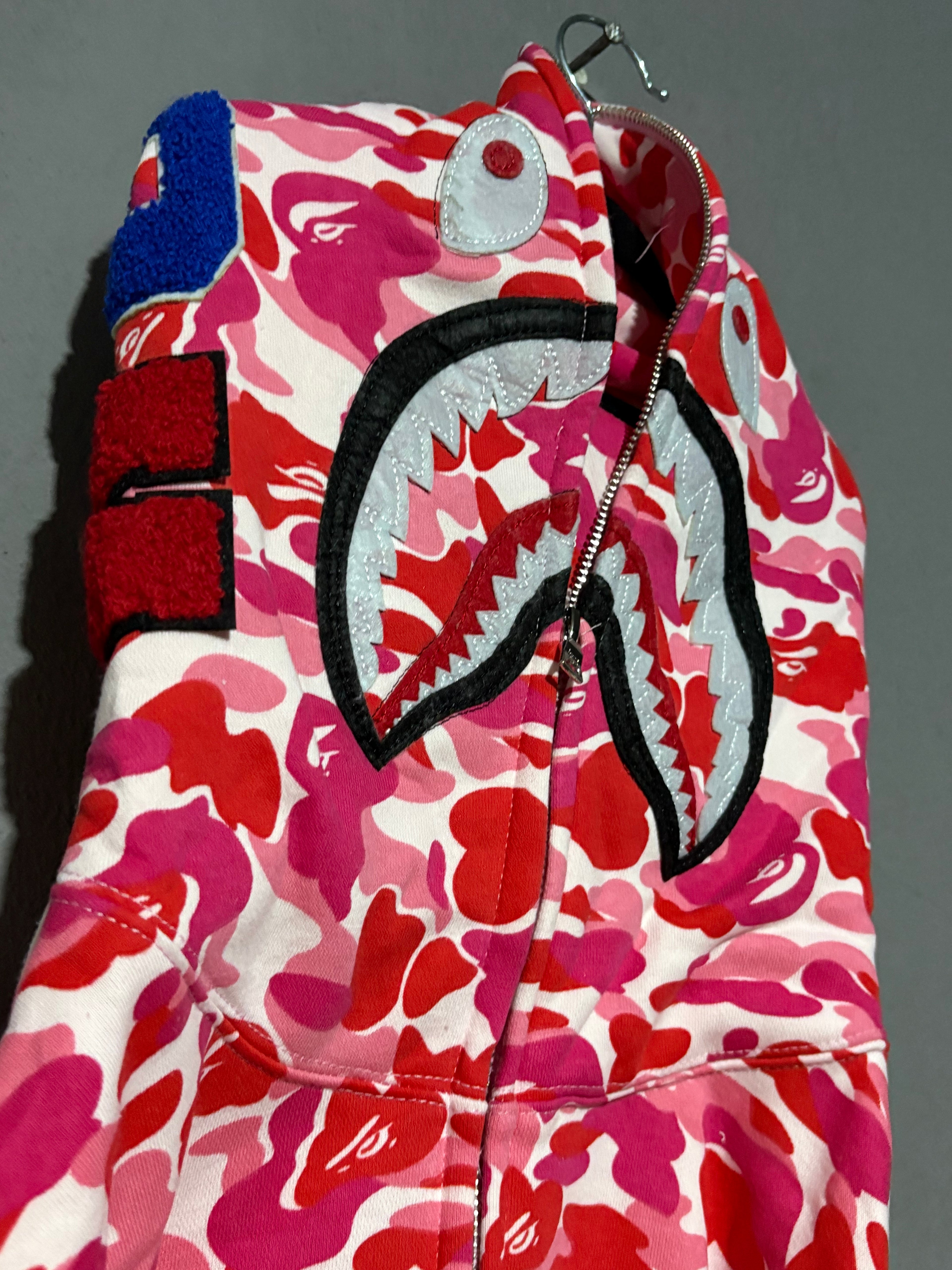 **AGOTADO** Sudadera Bape rosa