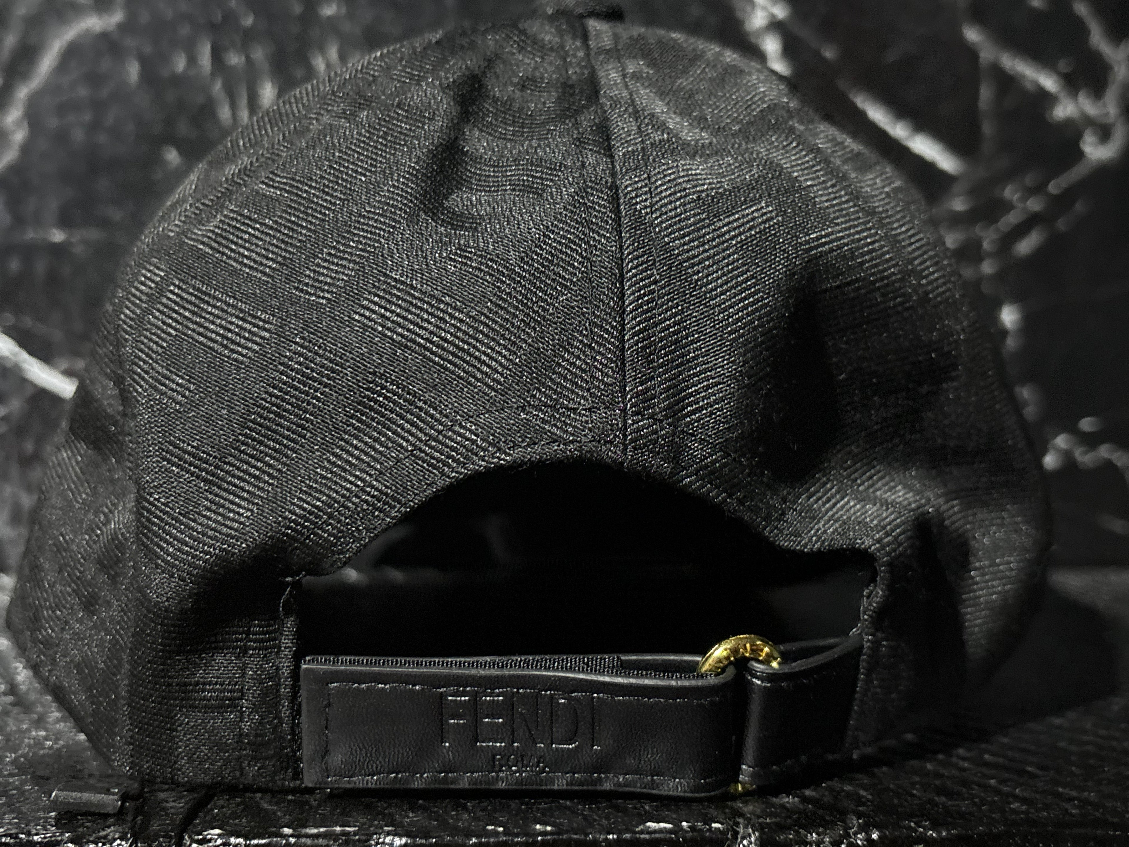 Gorra Fendi