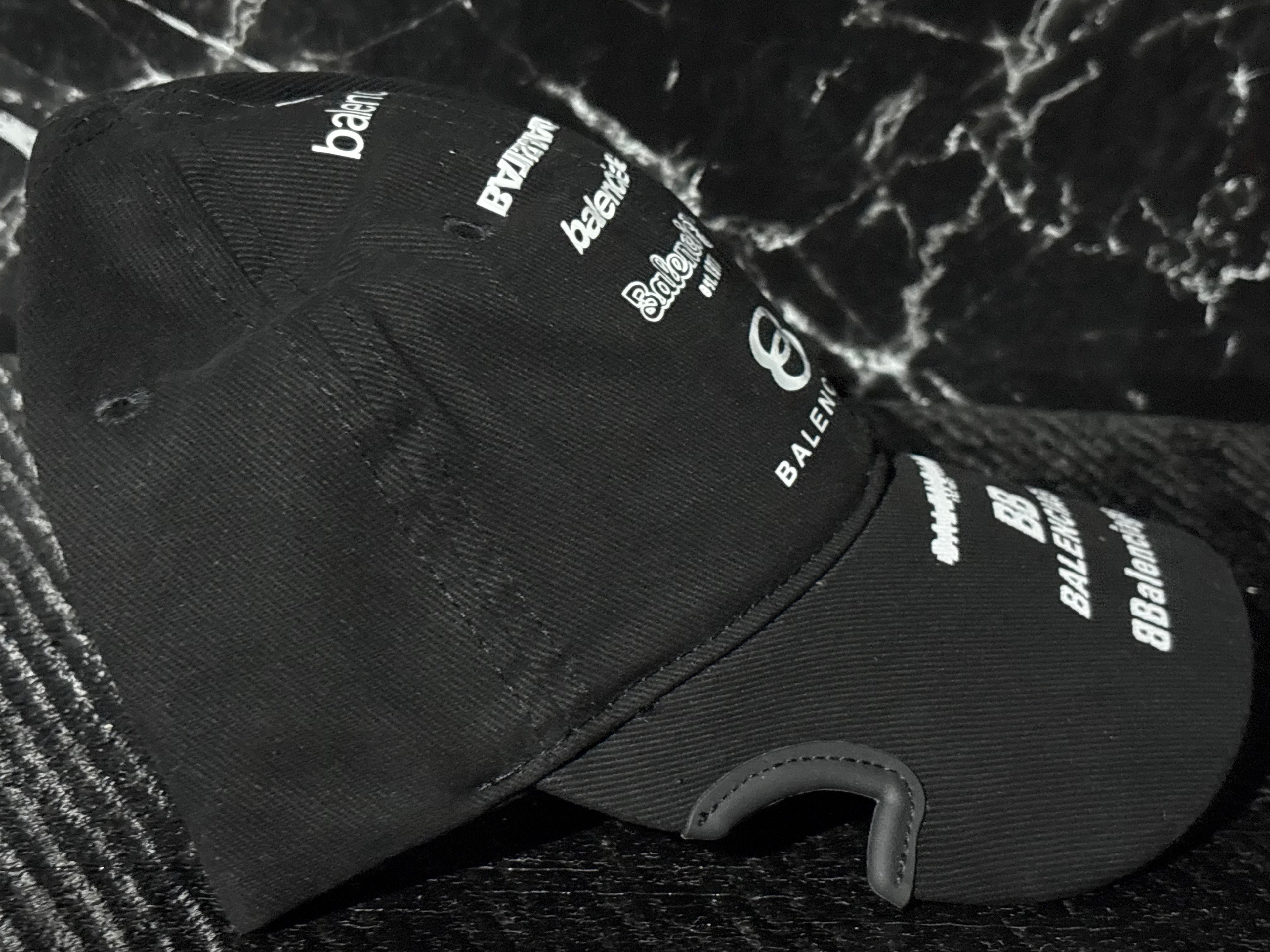 Gorra Balenciaga multi-logo