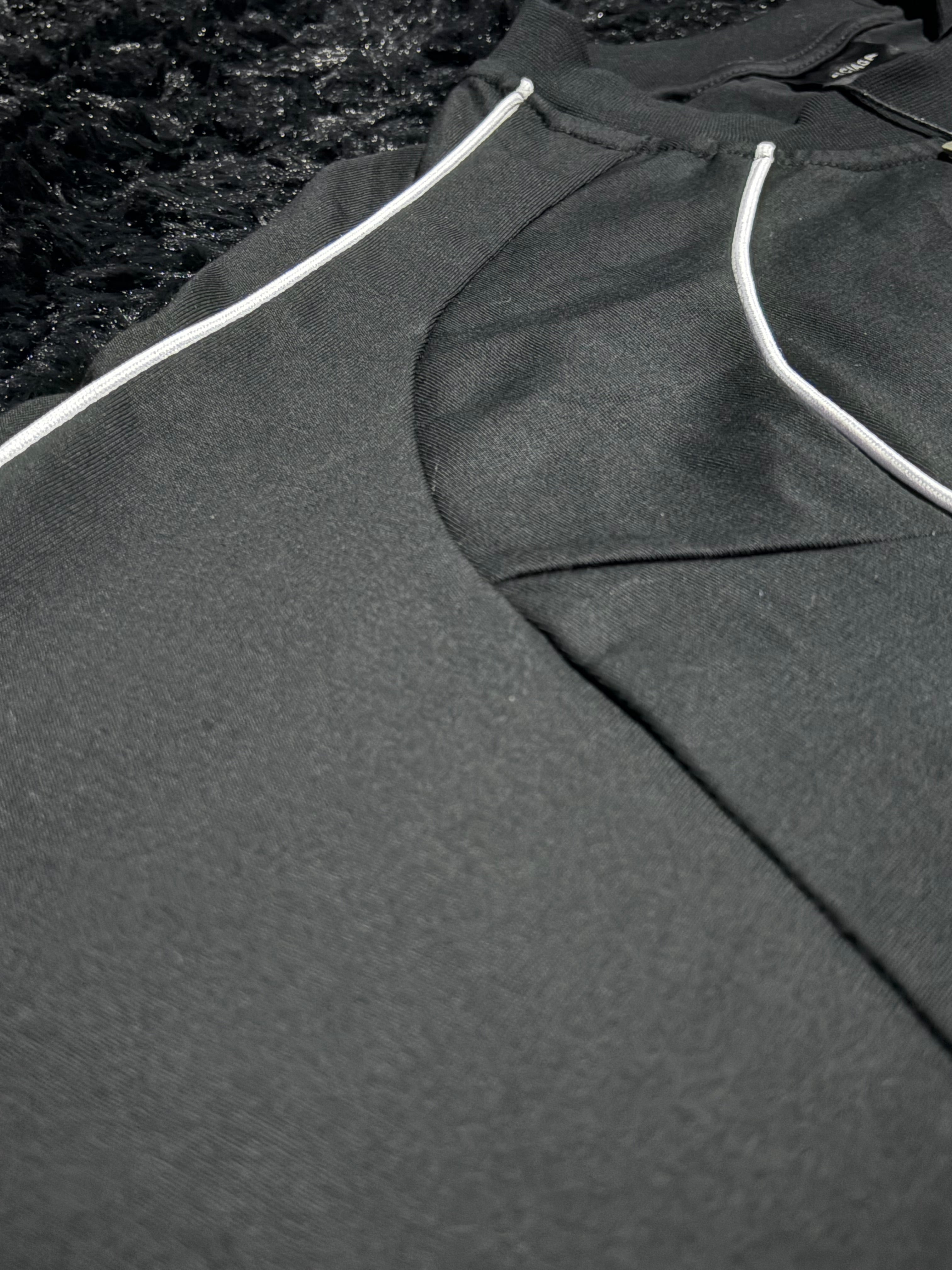 *AGOTADO* Balenciaga X Manchester United Oversize