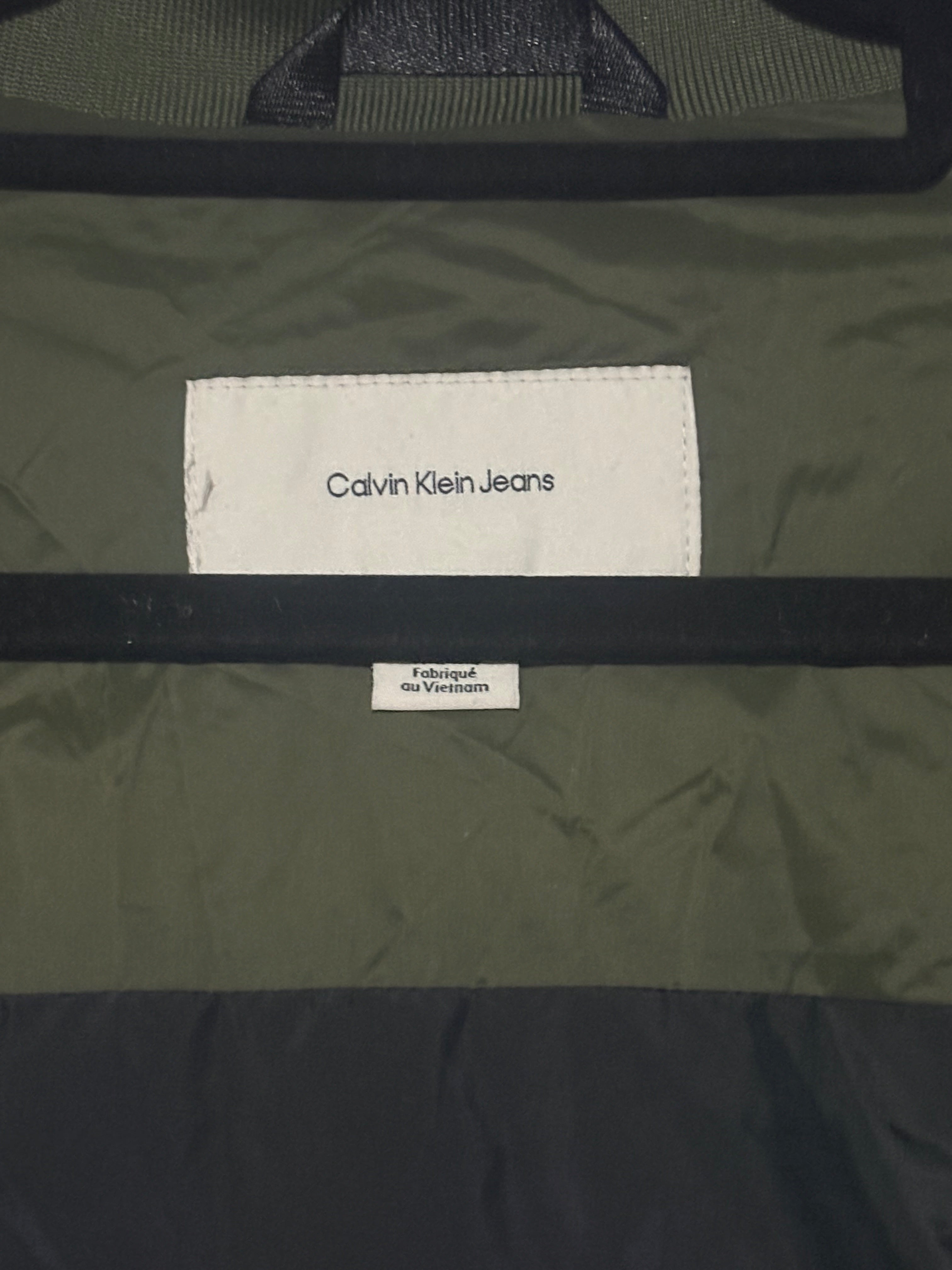 Chamarra puffer Calvin Klein Og