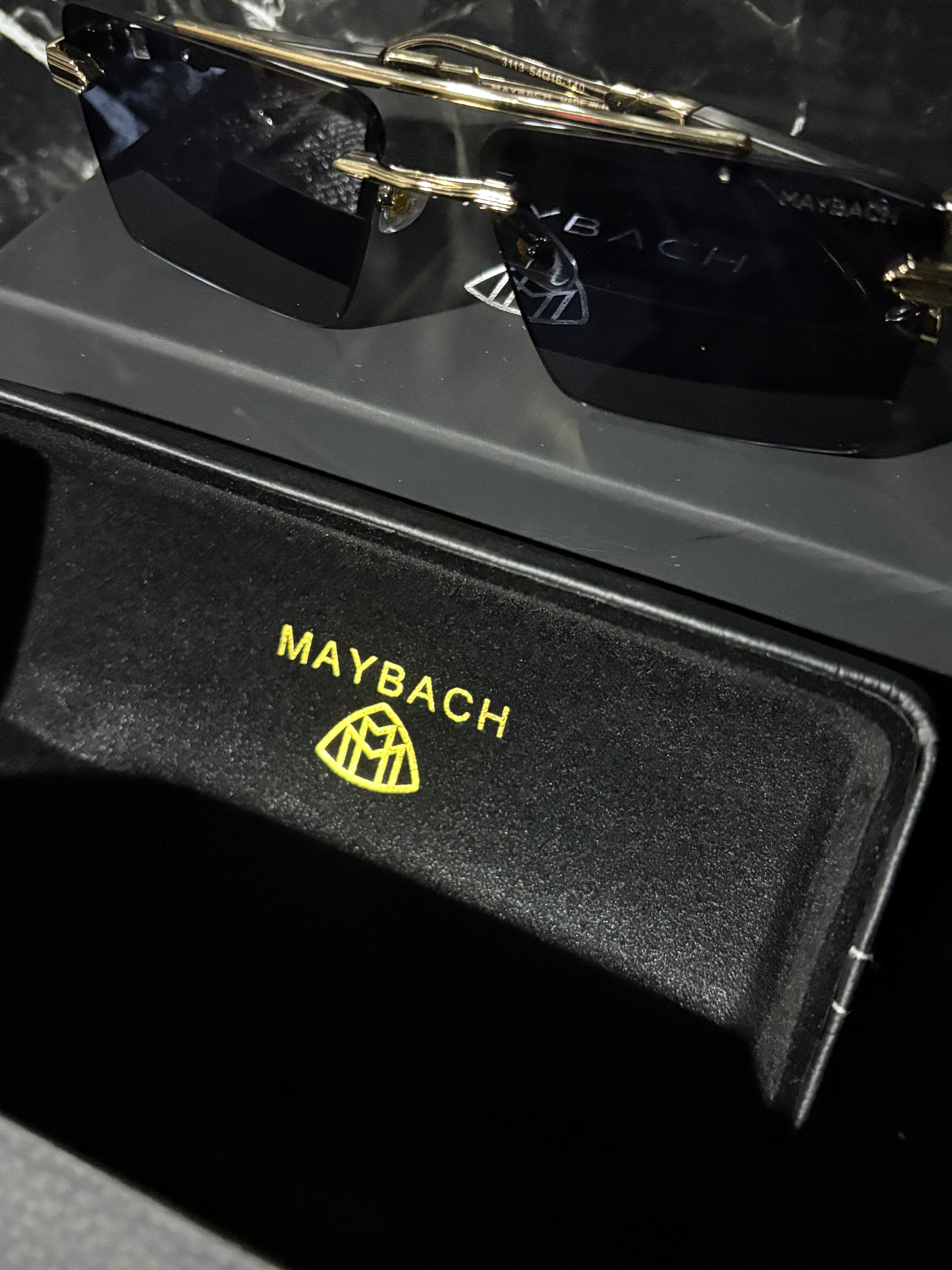 Lentes Maybach dorados/negro