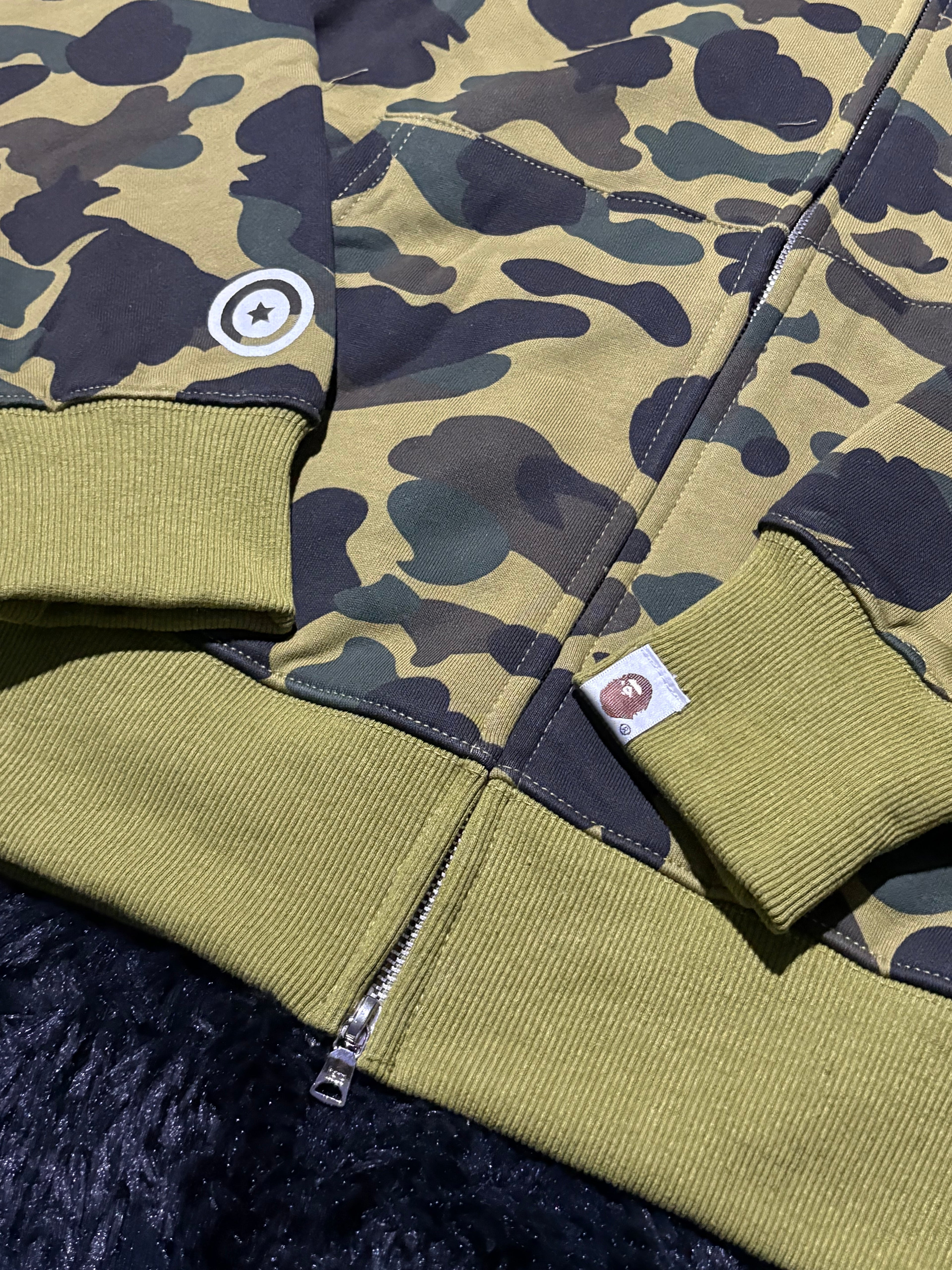**AGOTADO** Bape Sudadera camo verde