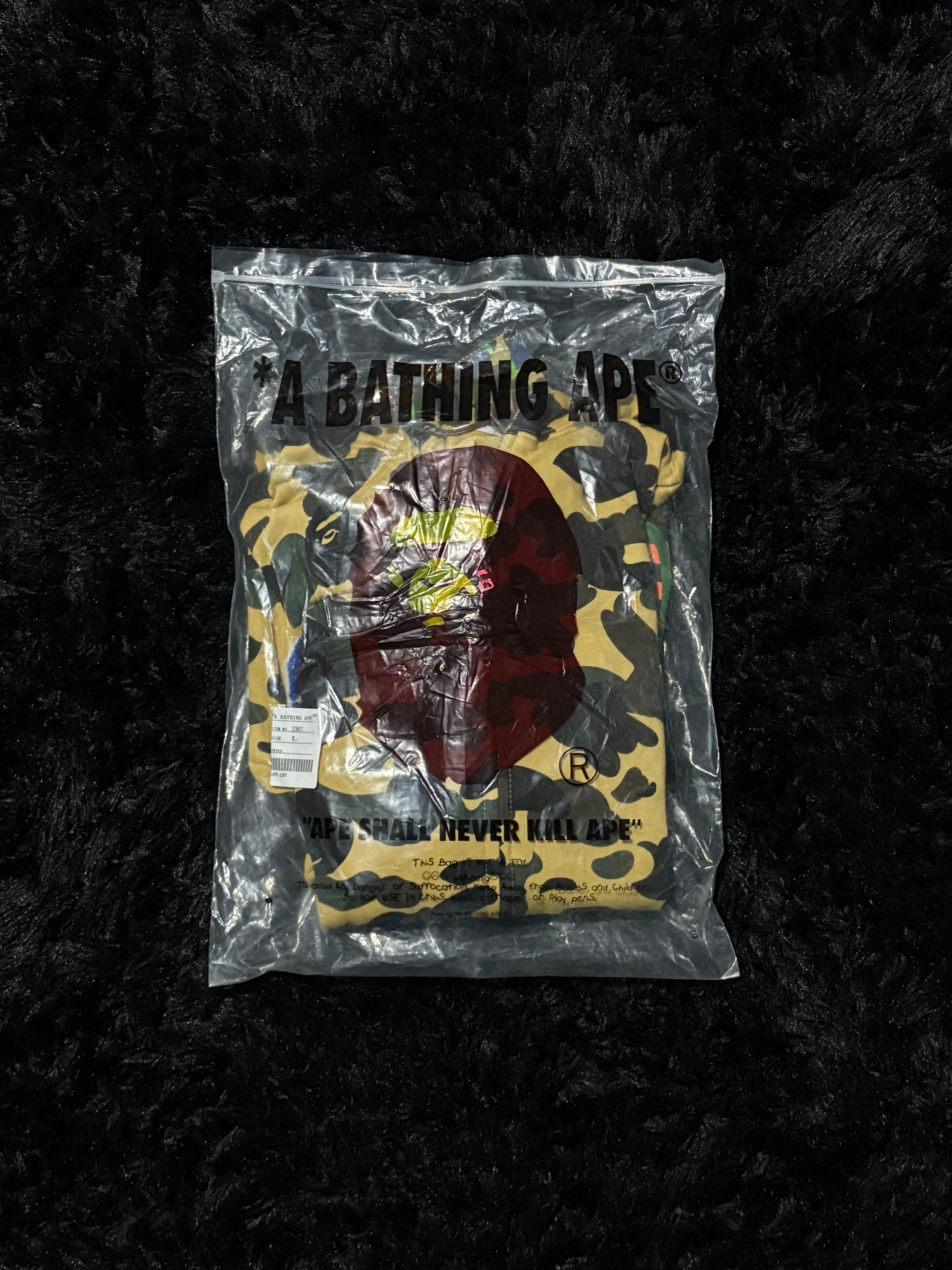 **AGOTADO** Bape sudadera verde/amarillo