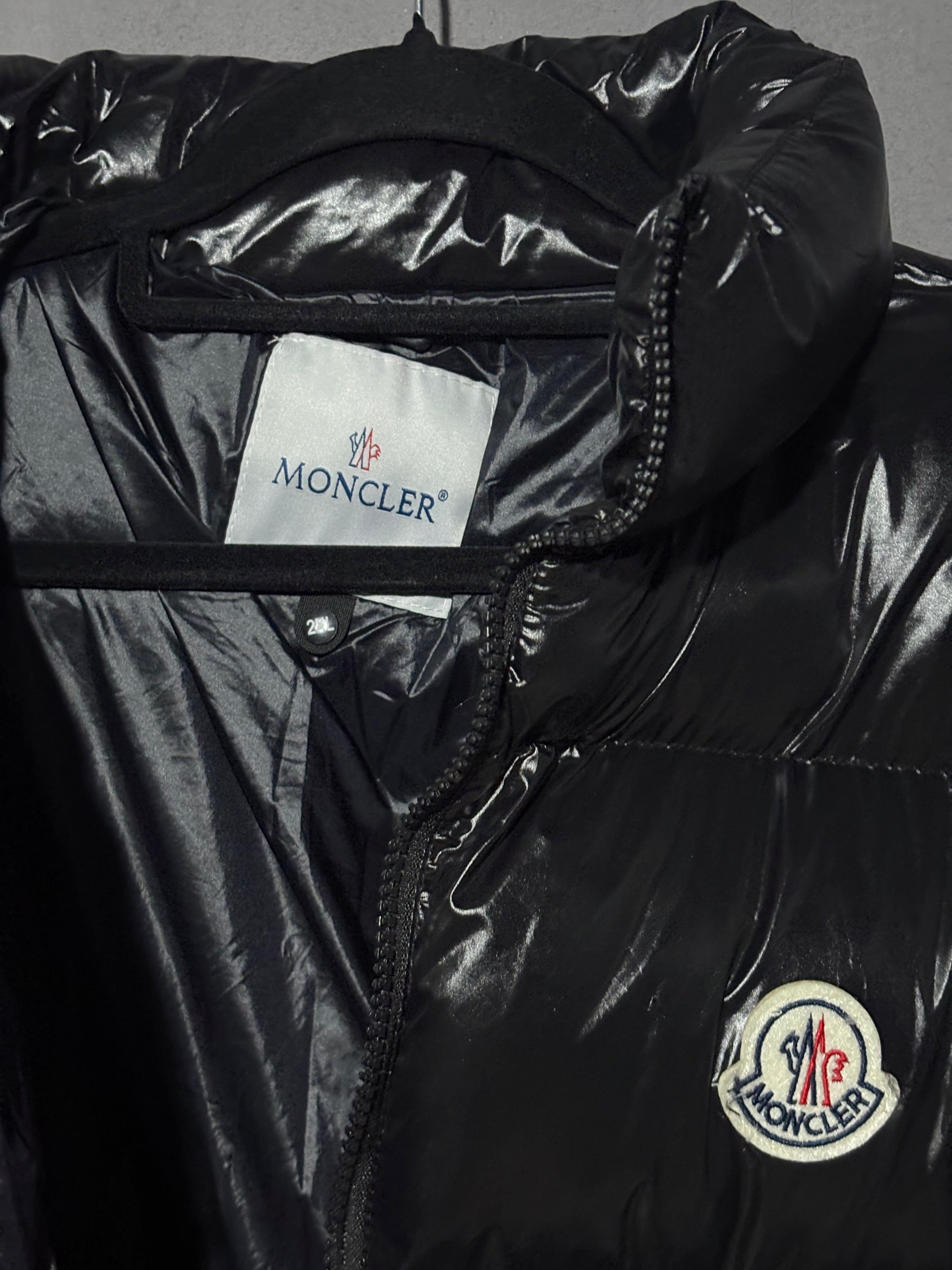 **AGOTADO** Chamarra Moncler