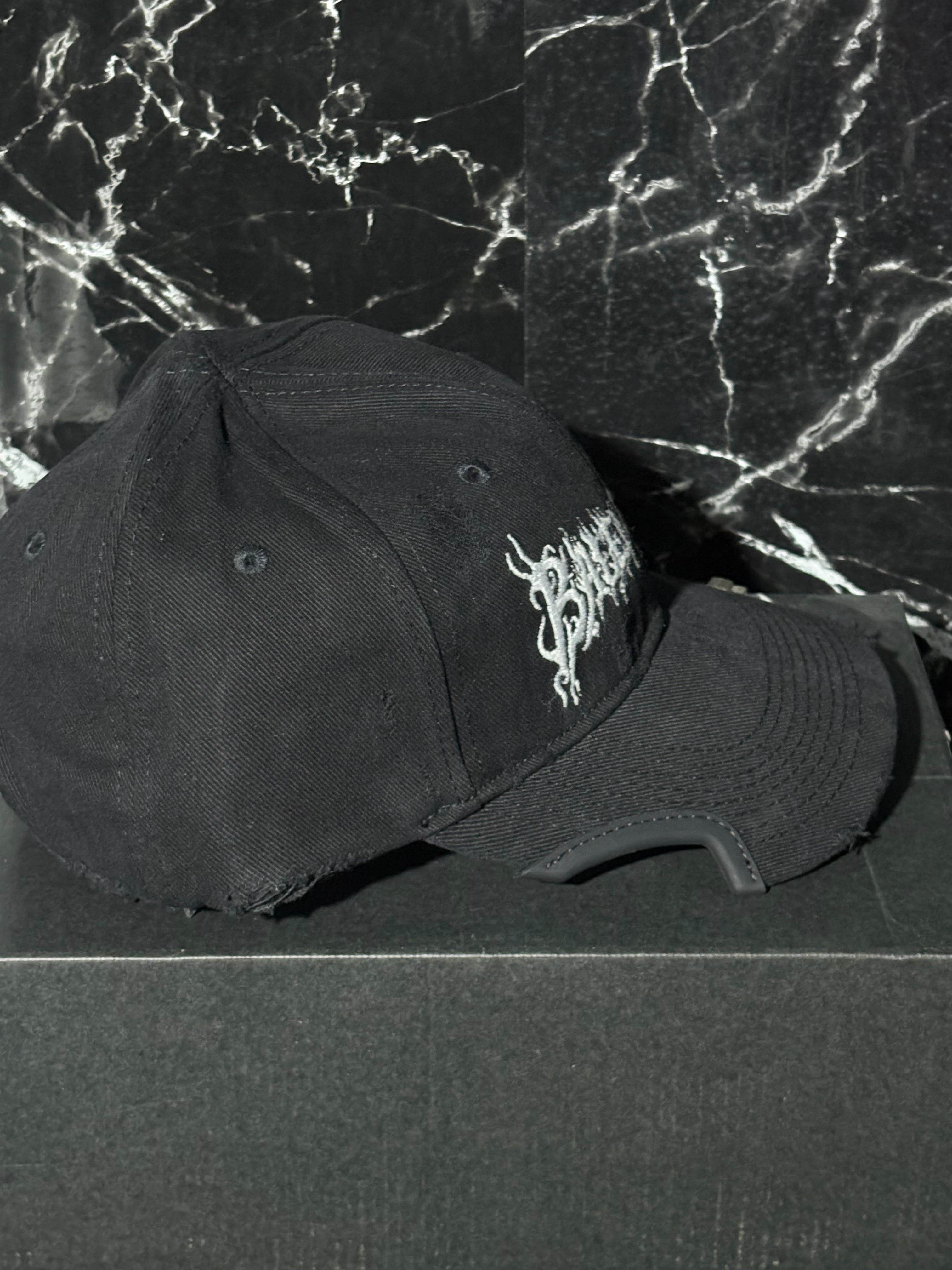 Gorra Balenciaga DIY