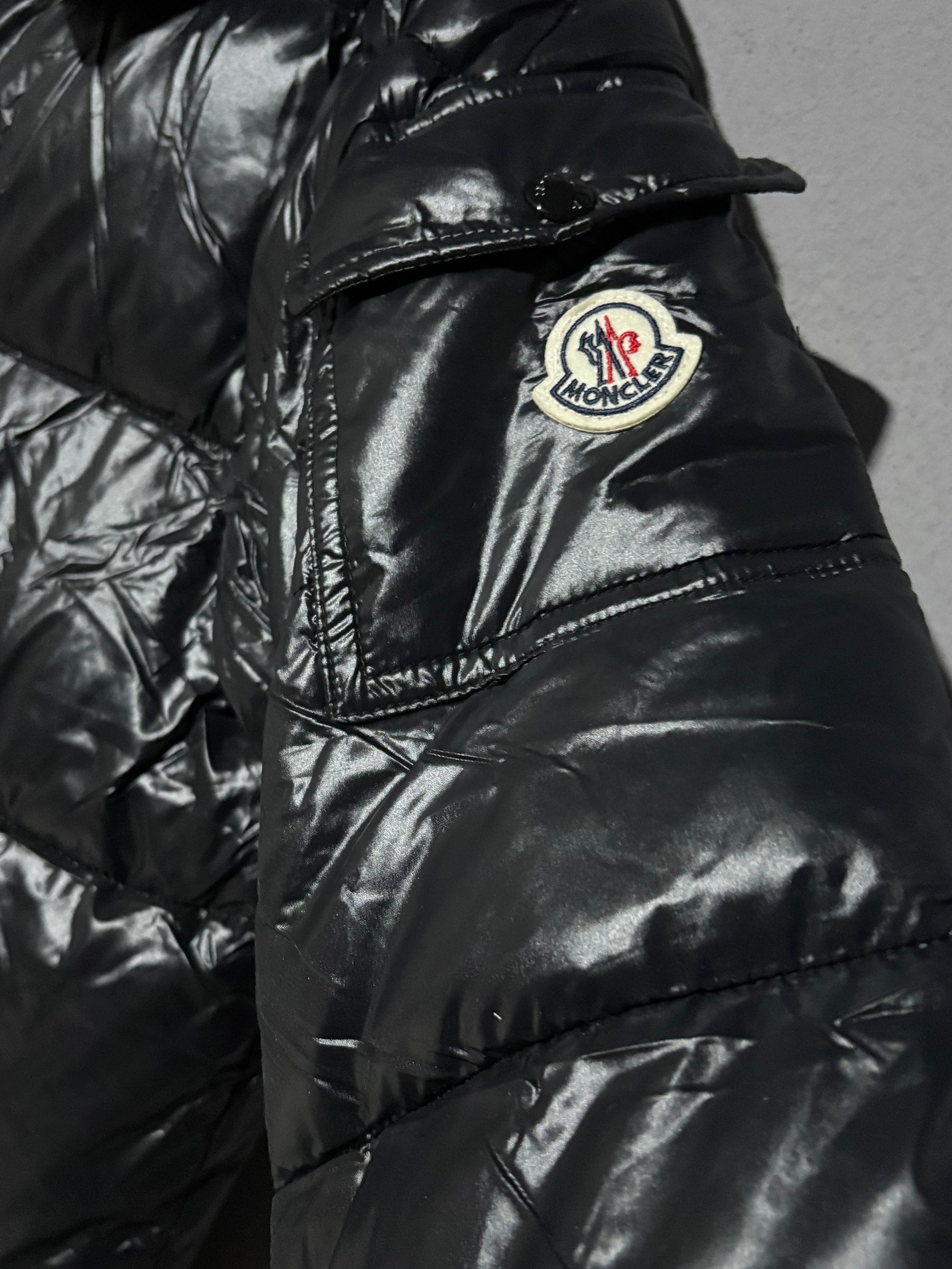 **AGOTADO**Chamarra Moncler