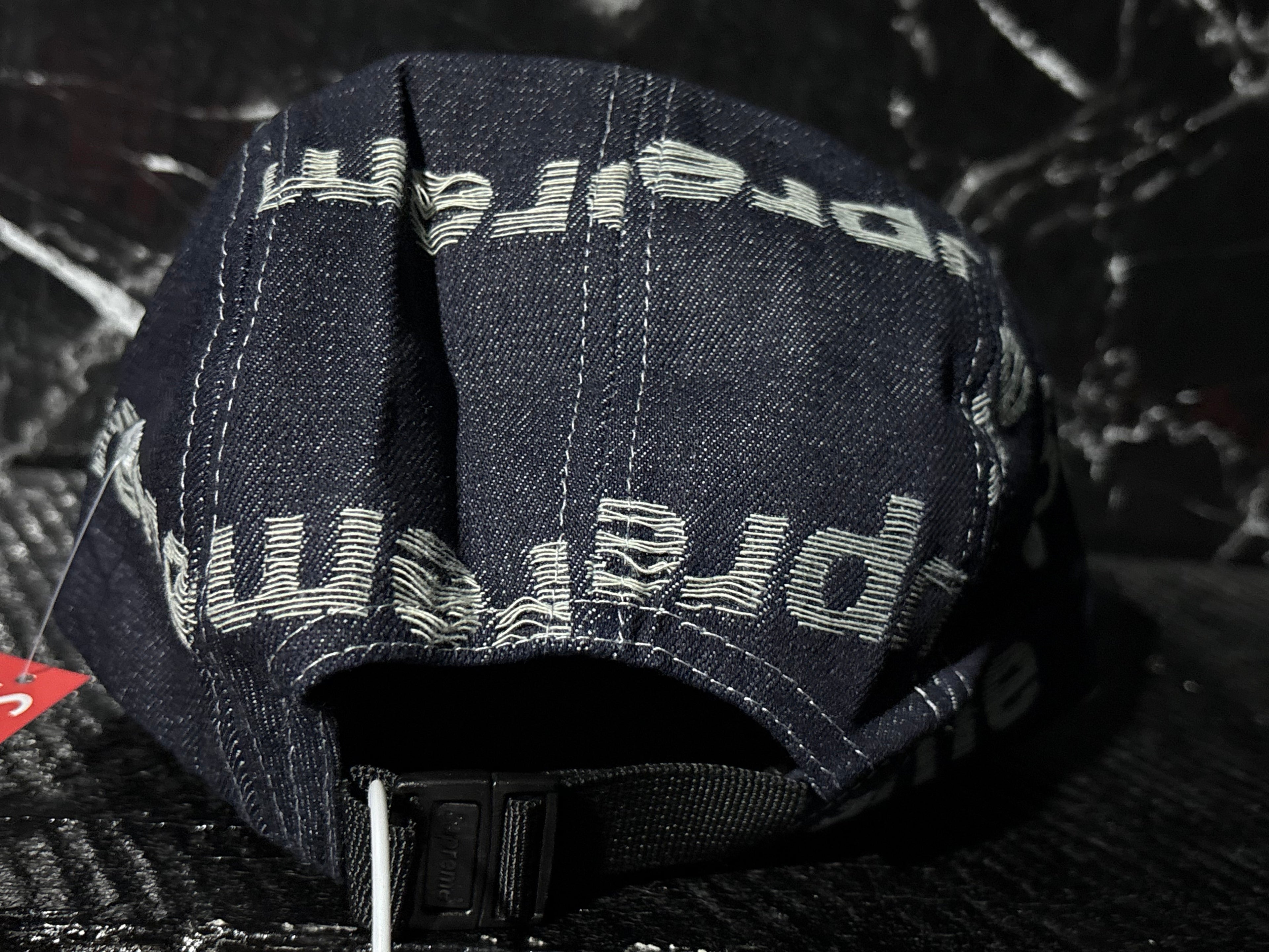 **AGOTADO** Gorra Supreme Jacquard Logos Denim Camp