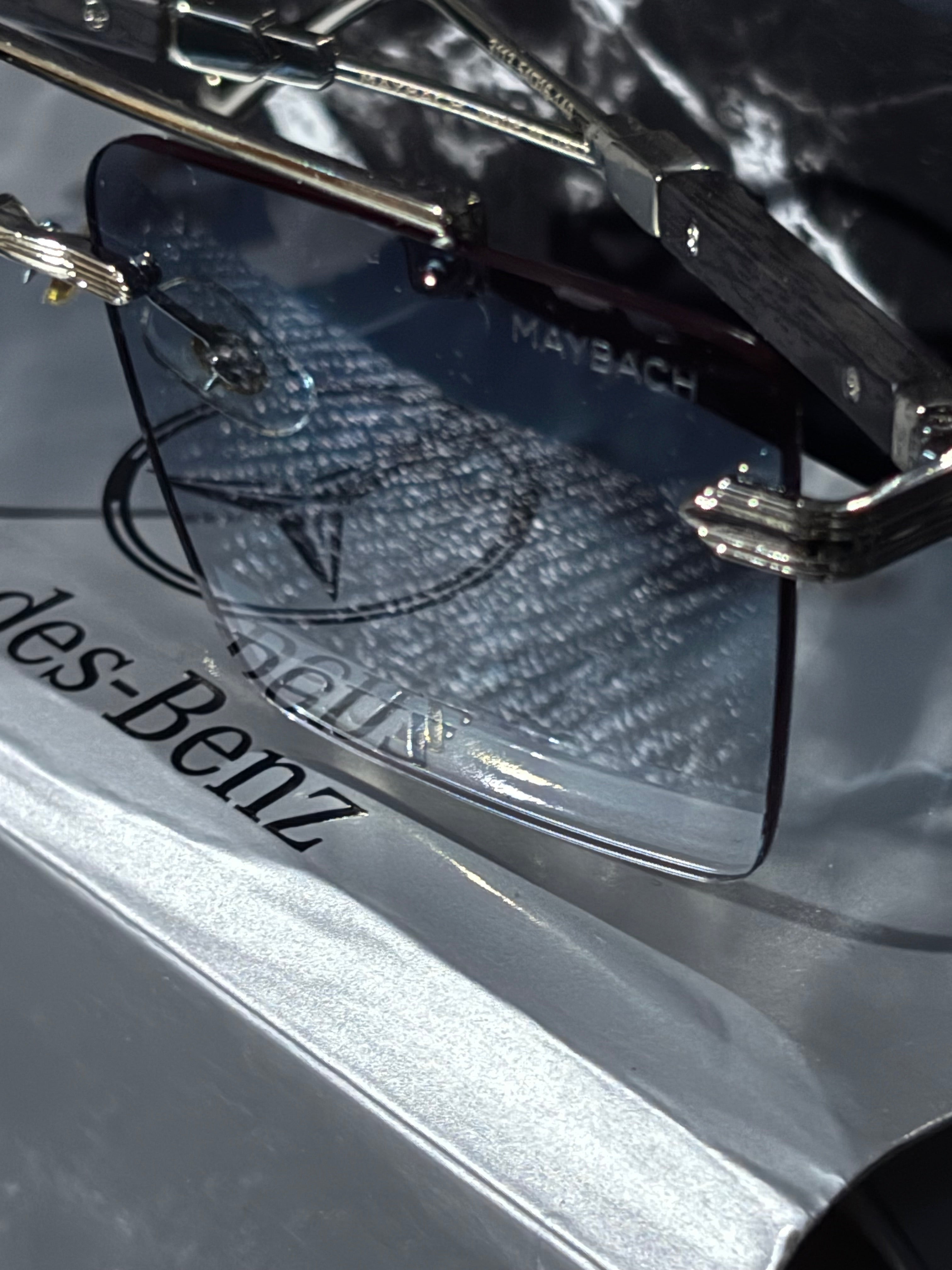 **AGOTADOS**Lentes Mercedes Maybach