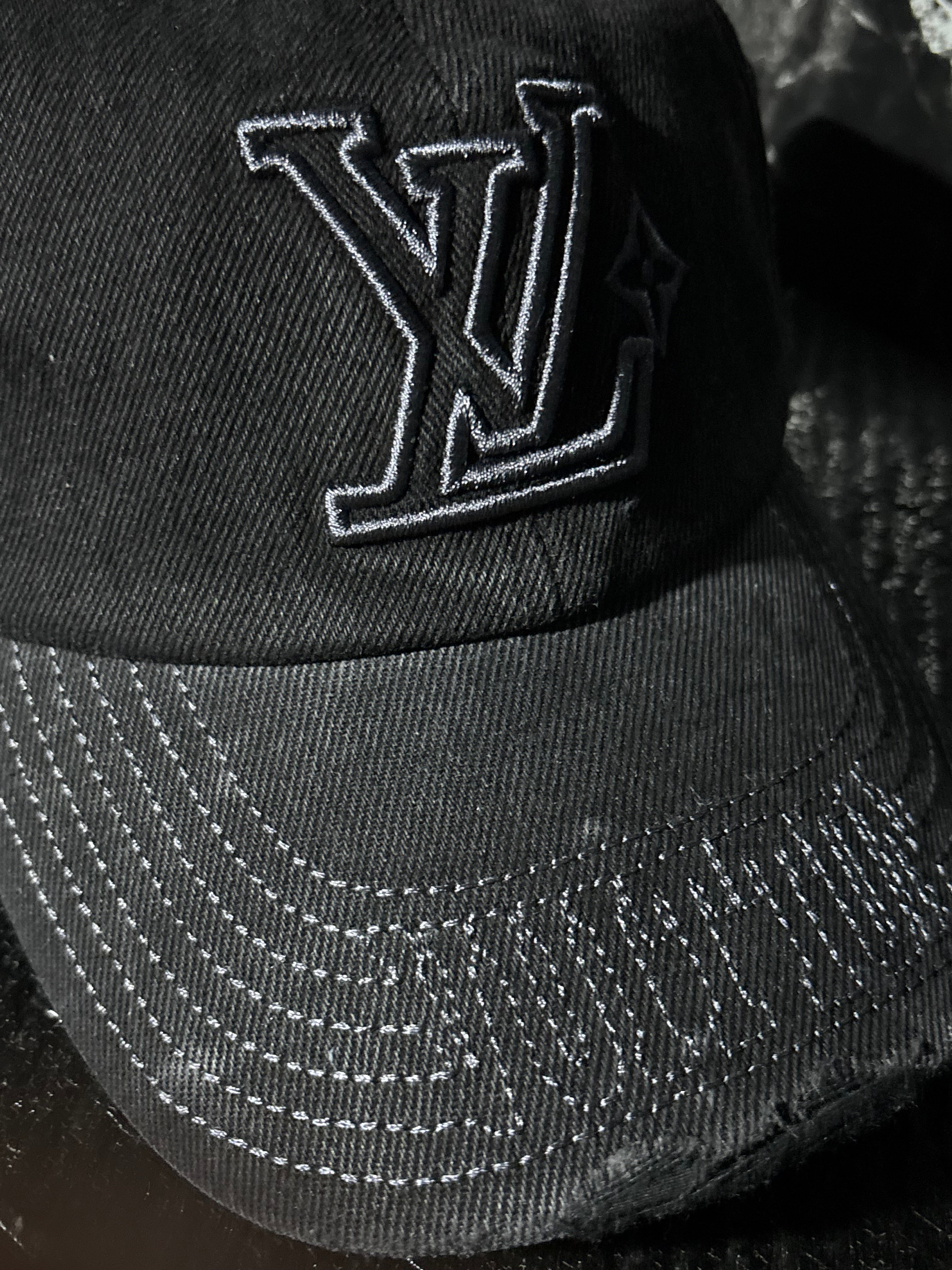 Gorra Louis Vuitton denim