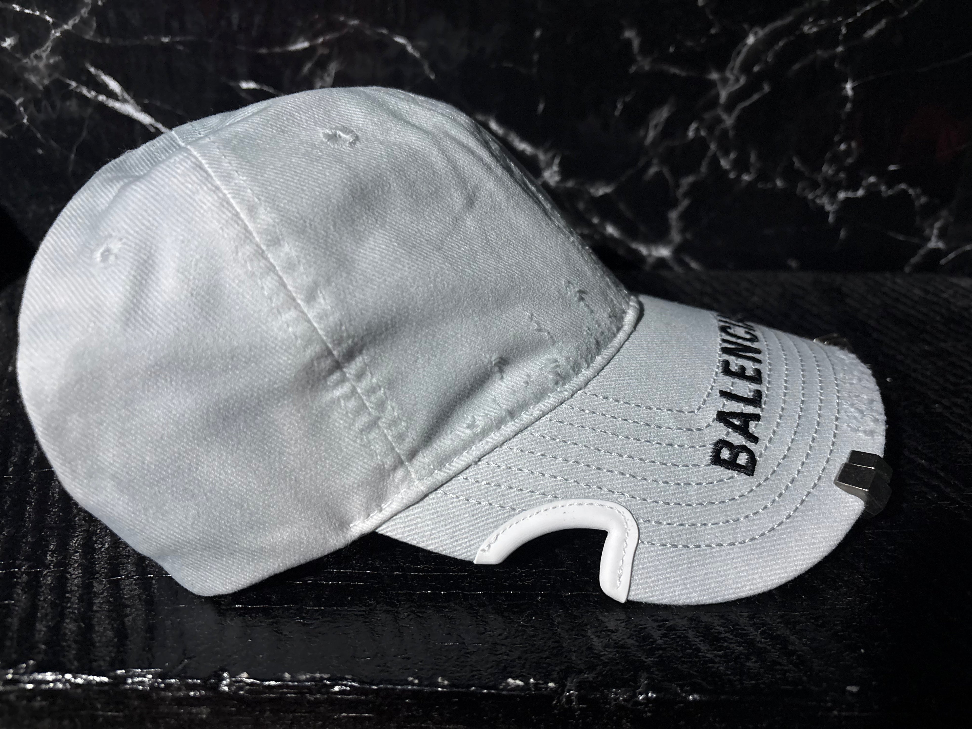 Gorra Balenciaga